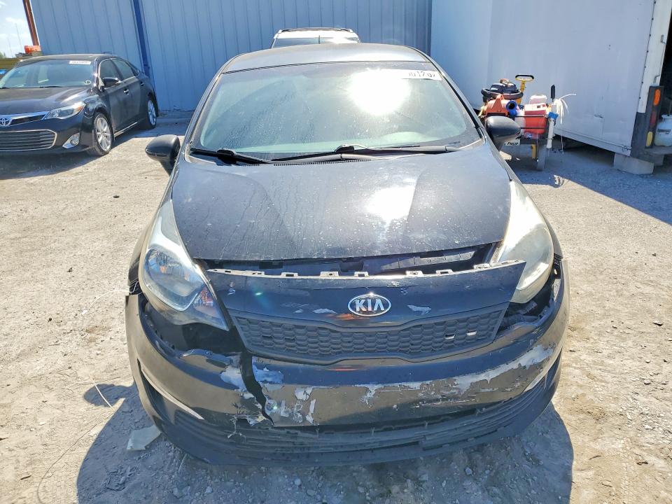 49850126 :رقم المزاد ، KNADM4A39H6037656 vin ، 2017 Kia Rio مزاد بيع