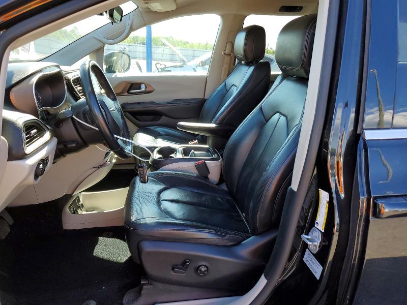 49935336 :رقم المزاد ، 2C4RC1BG3HR532780 vin ، 2017 Chrysler Pacifica مزاد بيع