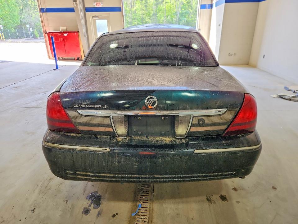 2010 Mercury Grand Marquis მანქანა იყიდება აუქციონზე, vin: 2MEBM7FV0AX628134, აუქციონის ნომერი: 50433546