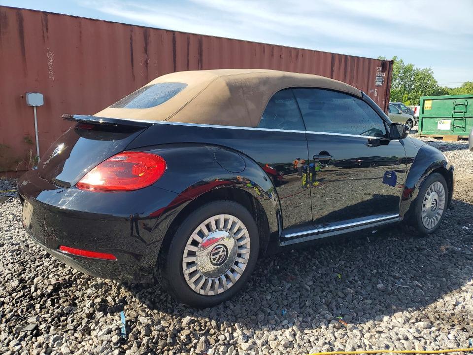 2015 Volkswagen Beetle მანქანა იყიდება აუქციონზე, vin: 3VW517ATXFM811702, აუქციონის ნომერი: 50424126
