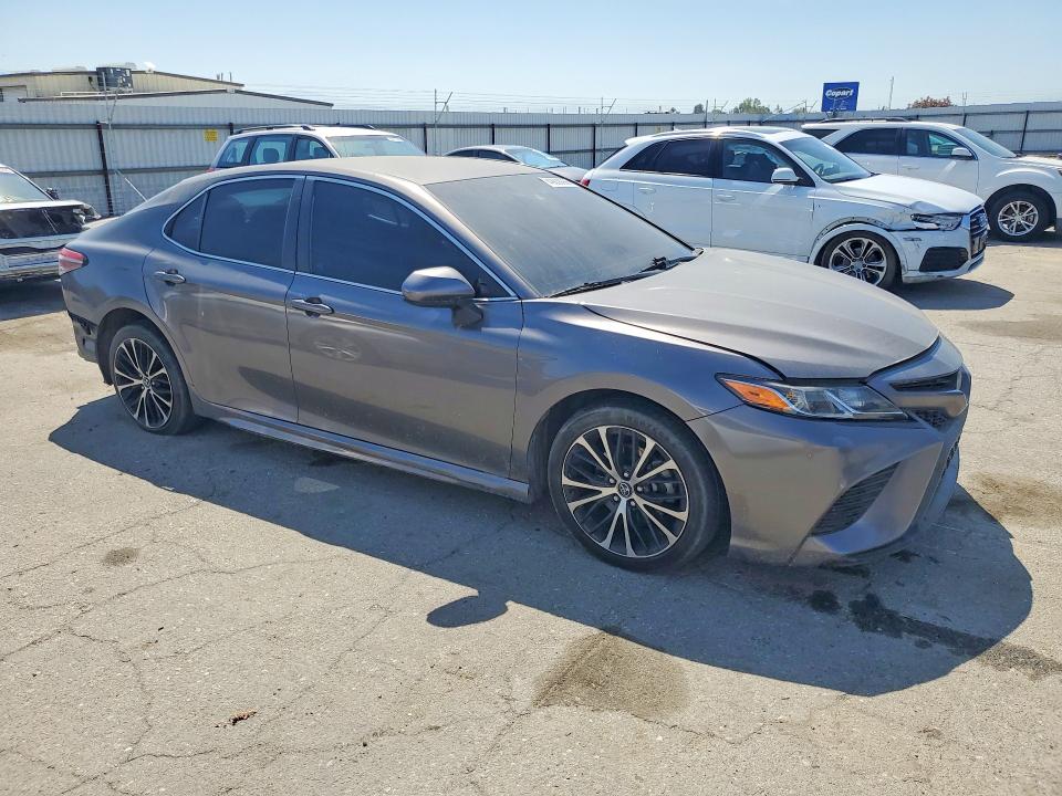 Продажа на аукционе авто 2018 Toyota Camry, vin: 4T1B11HK1JU091075, номер лота: 49836666
