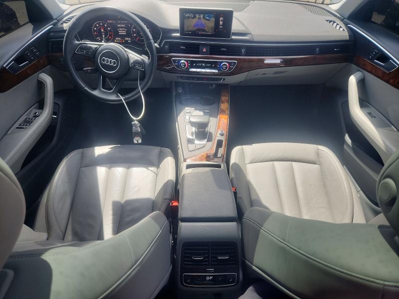 Продаж на аукціоні авто 2019 Audi A4, vin: WAUENAF40KN006827, номер лоту: 51329096