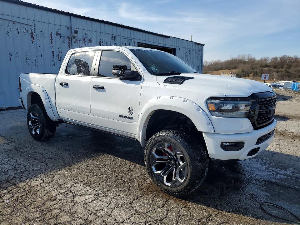 48786536 :رقم المزاد ، 1C6SRFFT0PN542951 vin ، 2023 Ram 1500 مزاد بيع