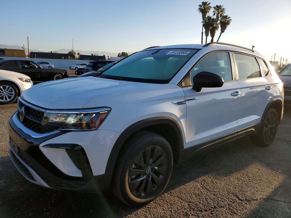 49123356 :رقم المزاد ، 3VVCX7B2XPM366928 vin ، 2023 Volkswagen Taos مزاد بيع