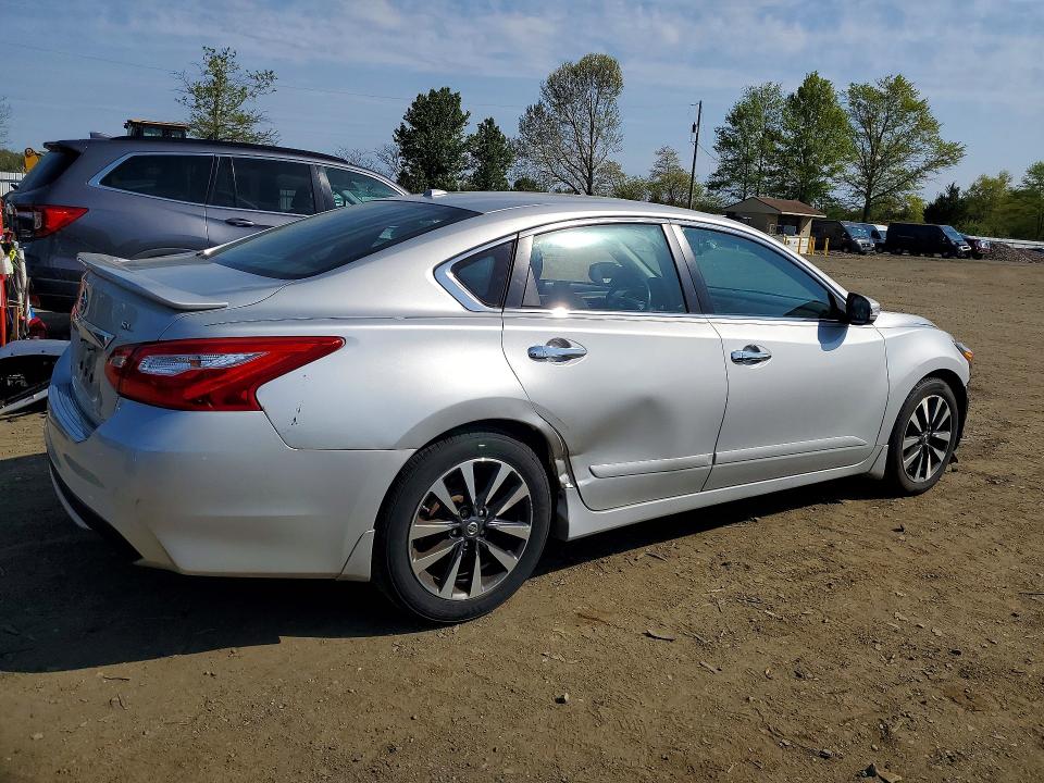 Aukcja sprzedaży 2017 Nissan Altima, vin: 1N4AL3APXHC120316, numer aukcji: 50886606