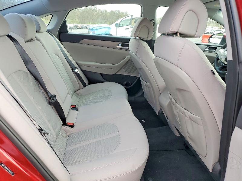 49720616 :رقم المزاد ، 5NPE24AF4FH258818 vin ، 2015 Hyundai Sonata مزاد بيع