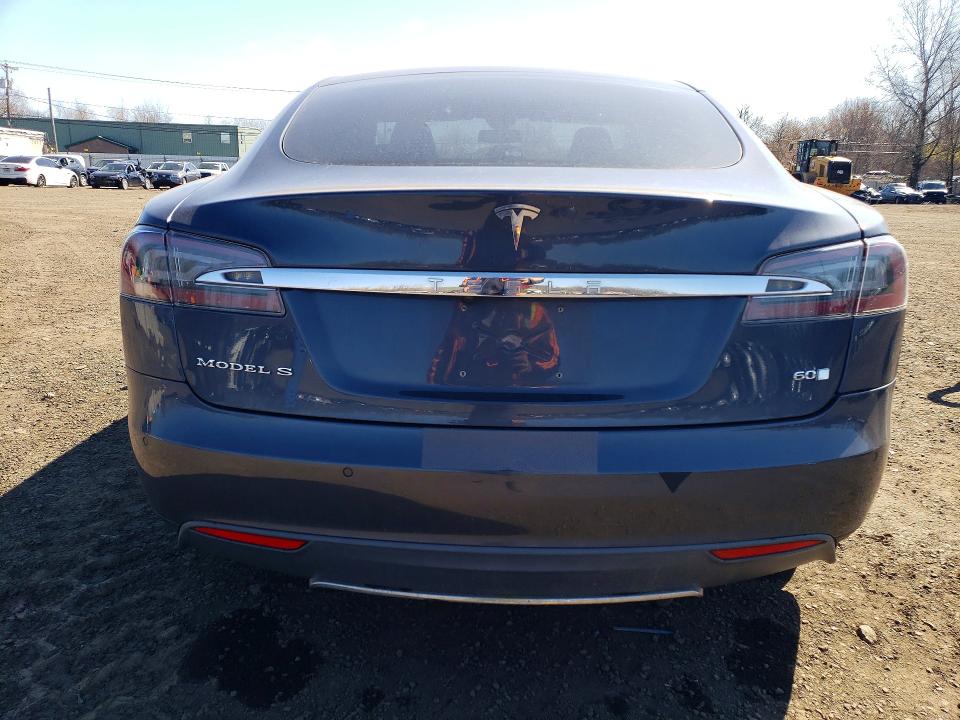 Продажа на аукционе авто 2014 Tesla Model S, vin: 5YJSA1S13EFP56187, номер лота: 48148776