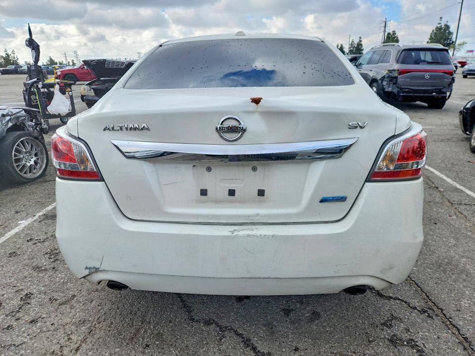 2014 Nissan Altima მანქანა იყიდება აუქციონზე, vin: 1N4AL3AP3EC267153, აუქციონის ნომერი: 48331916