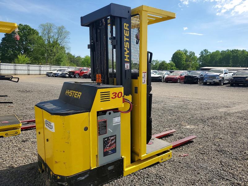 49659926 :رقم المزاد ، G118N01678Z vin ، 2000 Hyster Unknown مزاد بيع