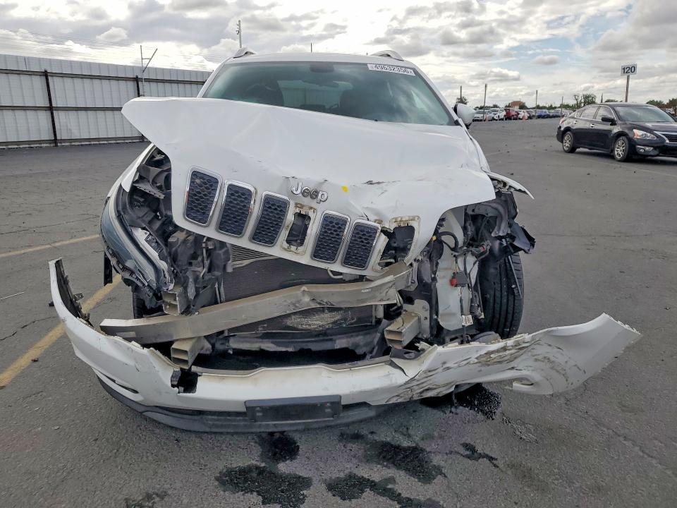 49632356 :رقم المزاد ، 1C4PJMCB7KD280575 vin ، 2019 Jeep Cherokee مزاد بيع