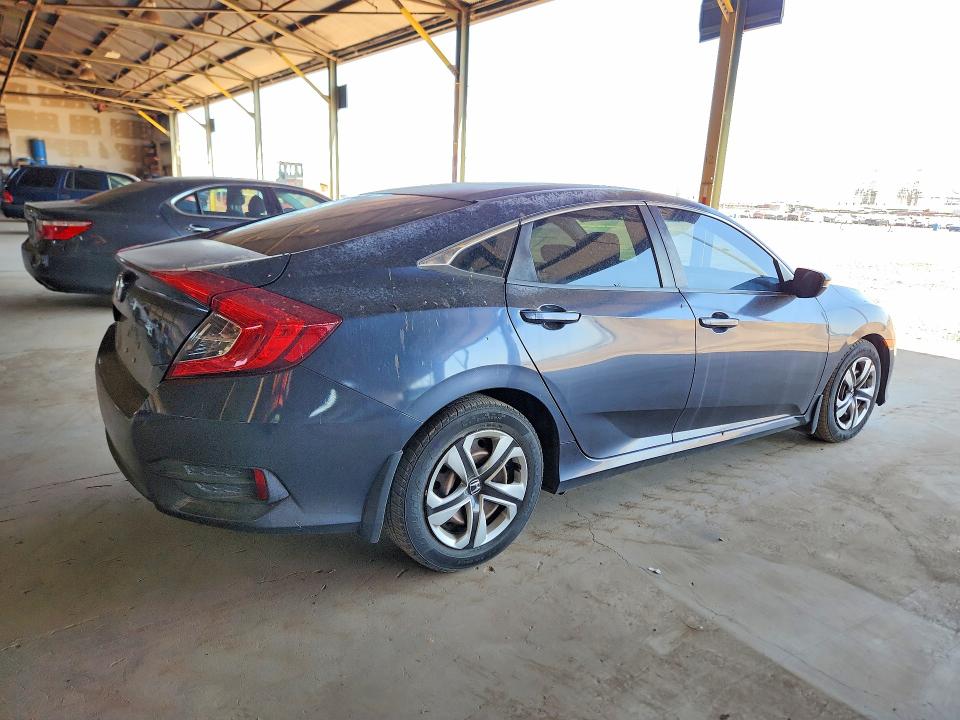 50791806 :رقم المزاد ، 2HGFC2F5XHH538018 vin ، 2017 Honda Civic مزاد بيع