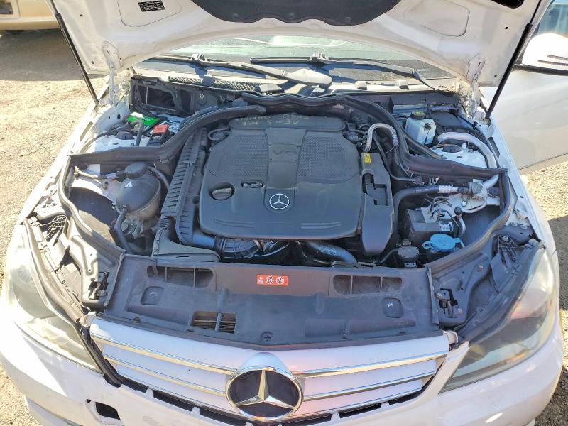 Продажа на аукционе авто 2013 Mercedes-benz C, vin: WDDGF8AB6DR246408, номер лота: 51138906