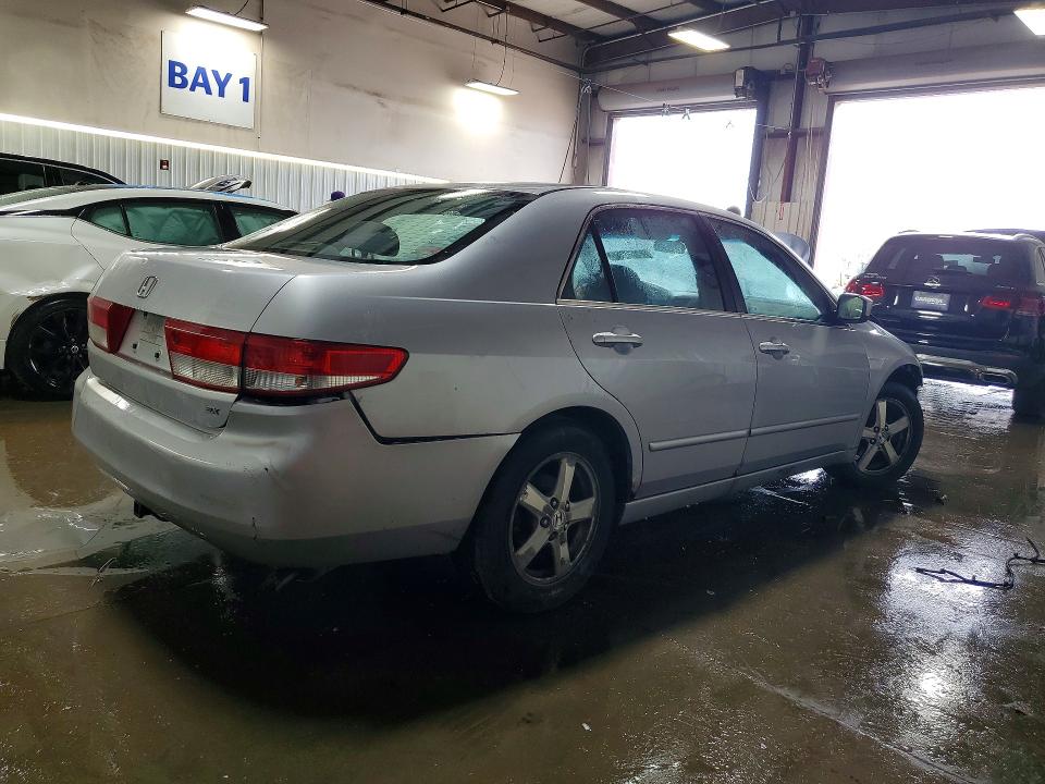 2004 Honda Accord მანქანა იყიდება აუქციონზე, vin: 1HGCM56684A079638, აუქციონის ნომერი: 51329326
