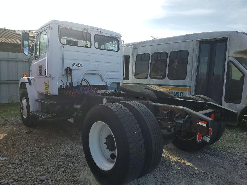 49302046 :رقم المزاد ، 1FUBBUDC44HM87511 vin ، 2004 Freightliner Medium Conventional مزاد بيع