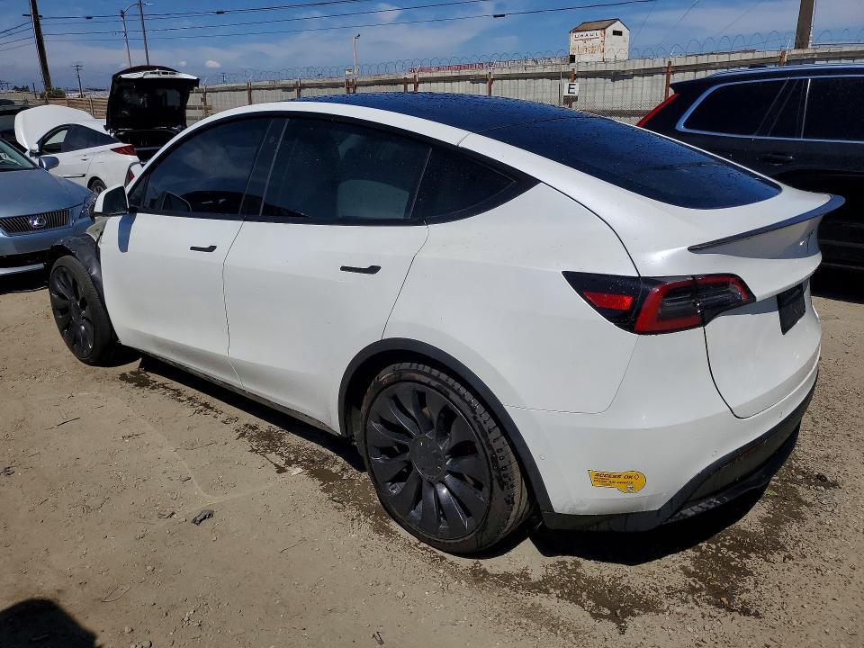 49656306 :رقم المزاد ، 7SAYGDEF0NF397305 vin ، 2022 Tesla Model Y مزاد بيع