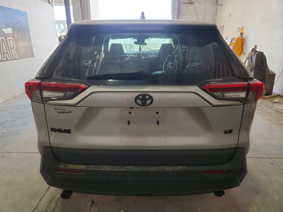 Продаж на аукціоні авто 2022 Toyota Rav4, vin: 2T3H1RFV4NW189200, номер лоту: 50400526