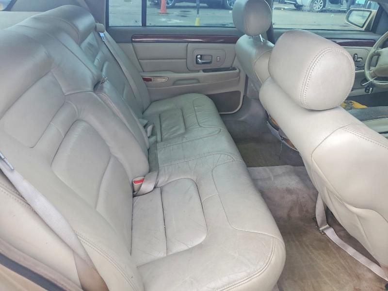 48390886 :رقم المزاد ، 1G6KD54Y5WU758978 vin ، 1998 Cadillac Deville مزاد بيع