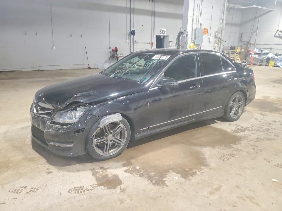 Продаж на аукціоні авто 2013 Mercedes-benz C, vin: WDDGF8AB0DA858490, номер лоту: 48453676