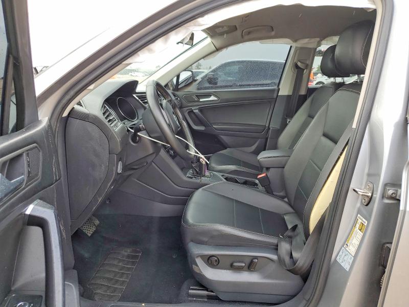 49510726 :رقم المزاد ، 3VV3B7AX8MM065890 vin ، 2021 Volkswagen Tiguan مزاد بيع