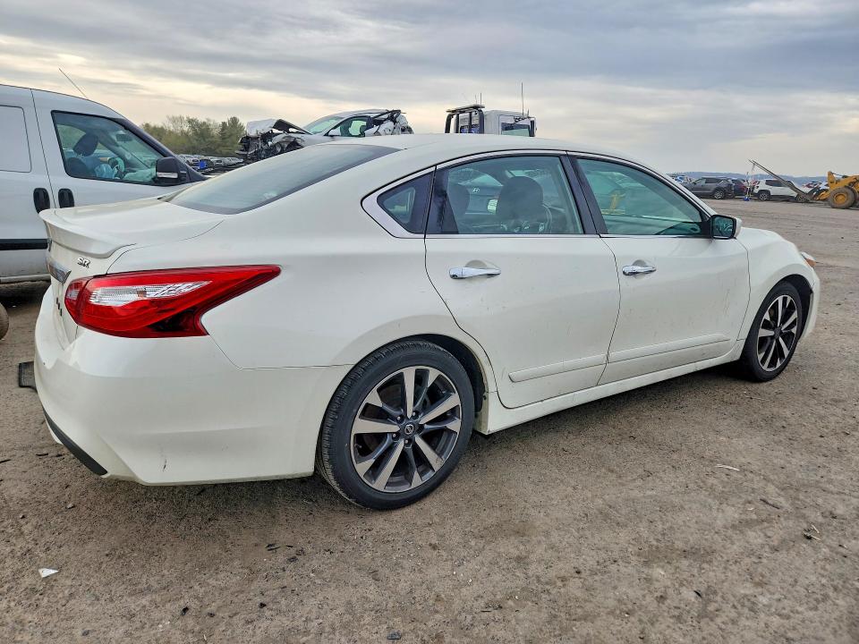 48583406 :رقم المزاد ، 1N4AL3AP1GC269468 vin ، 2016 Nissan Altima مزاد بيع