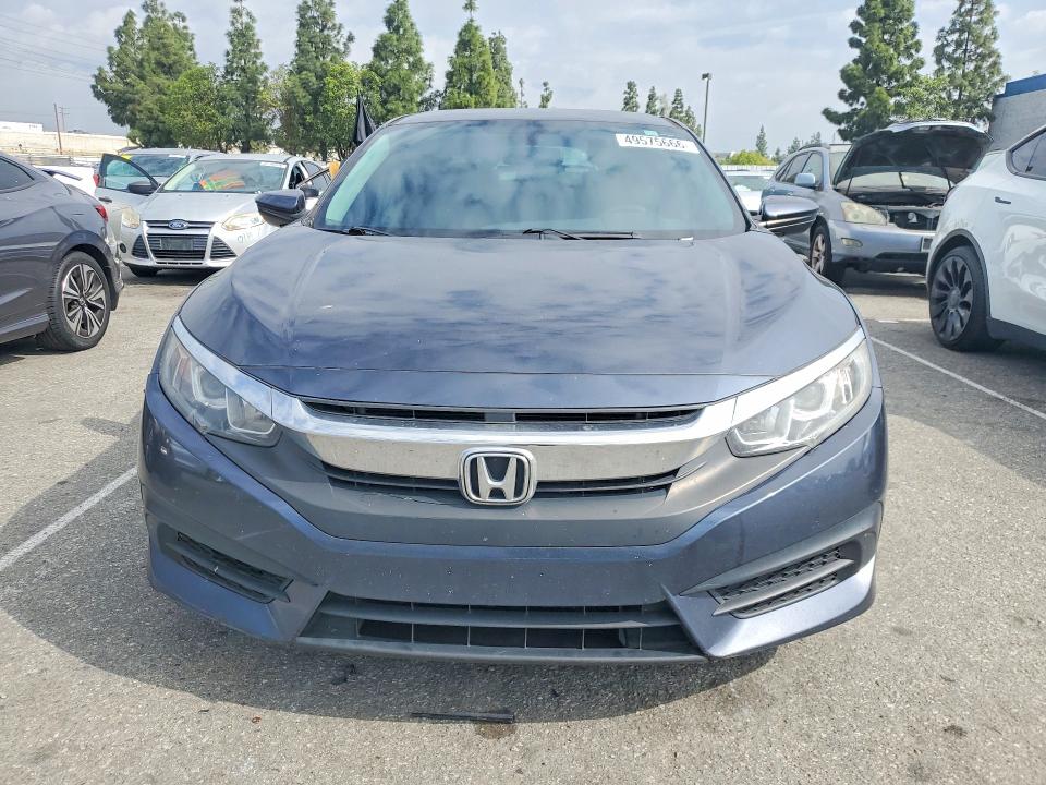 49575666 :رقم المزاد ، 19XFC2F59HE060815 vin ، 2017 Honda Civic مزاد بيع