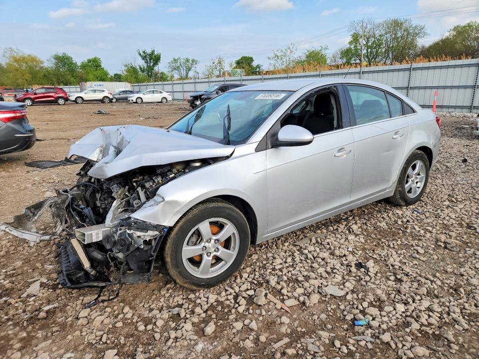 51009516 :رقم المزاد ، 1G1PC5SB0F7139586 vin ، 2015 Chevrolet Cruze مزاد بيع