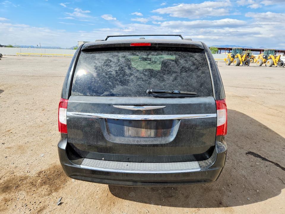 49167866 :رقم المزاد ، 2C4RC1BG0GR252877 vin ، 2016 Chrysler Town & Country مزاد بيع