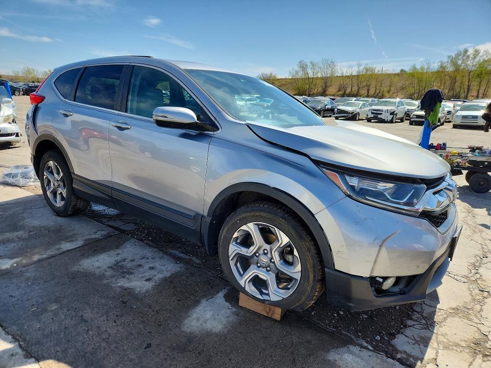 50514976 :رقم المزاد ، 2HKRW2H84HH672301 vin ، 2017 Honda Cr-v مزاد بيع