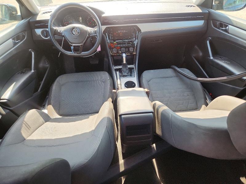 50122216 :رقم المزاد ، 1VWAA7A30MC002075 vin ، 2021 Volkswagen Passat مزاد بيع