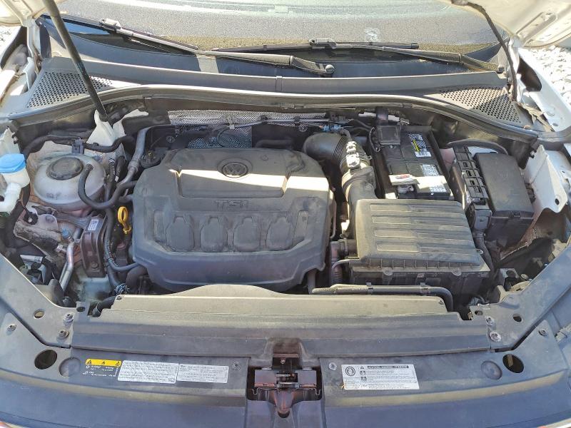 Продаж на аукціоні авто 2018 Volkswagen Tiguan, vin: 3VV2B7AX1JM138847, номер лоту: 49843186