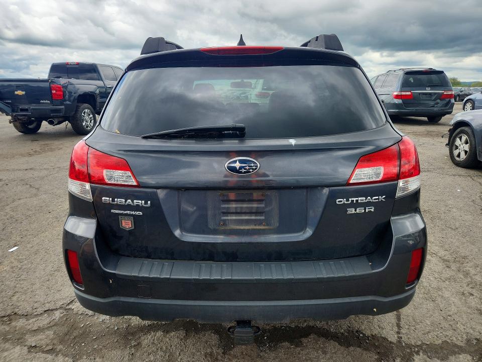 2013 Subaru Outback მანქანა იყიდება აუქციონზე, vin: 4S4BRDKC2D2210845, აუქციონის ნომერი: 51880086