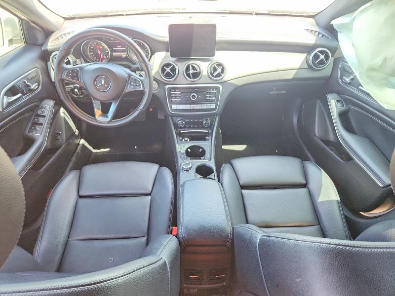 50083466 :رقم المزاد ، WDCTG4GB0JU000091 vin ، 2018 Mercedes-benz Gla مزاد بيع