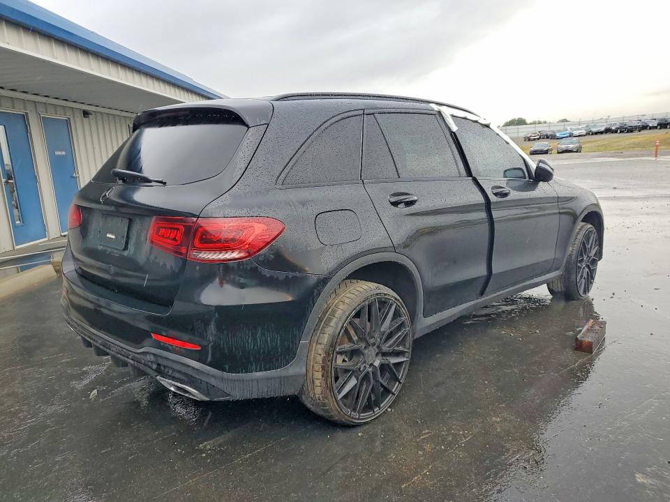 Продаж на аукціоні авто 2020 Mercedes-benz Glc, vin: WDC0G8DB3LF692613, номер лоту: 98912825