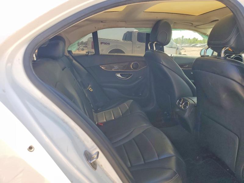 48861666 :رقم المزاد ، 55SWF4JB8HU196250 vin ، 2017 Mercedes-benz C مزاد بيع