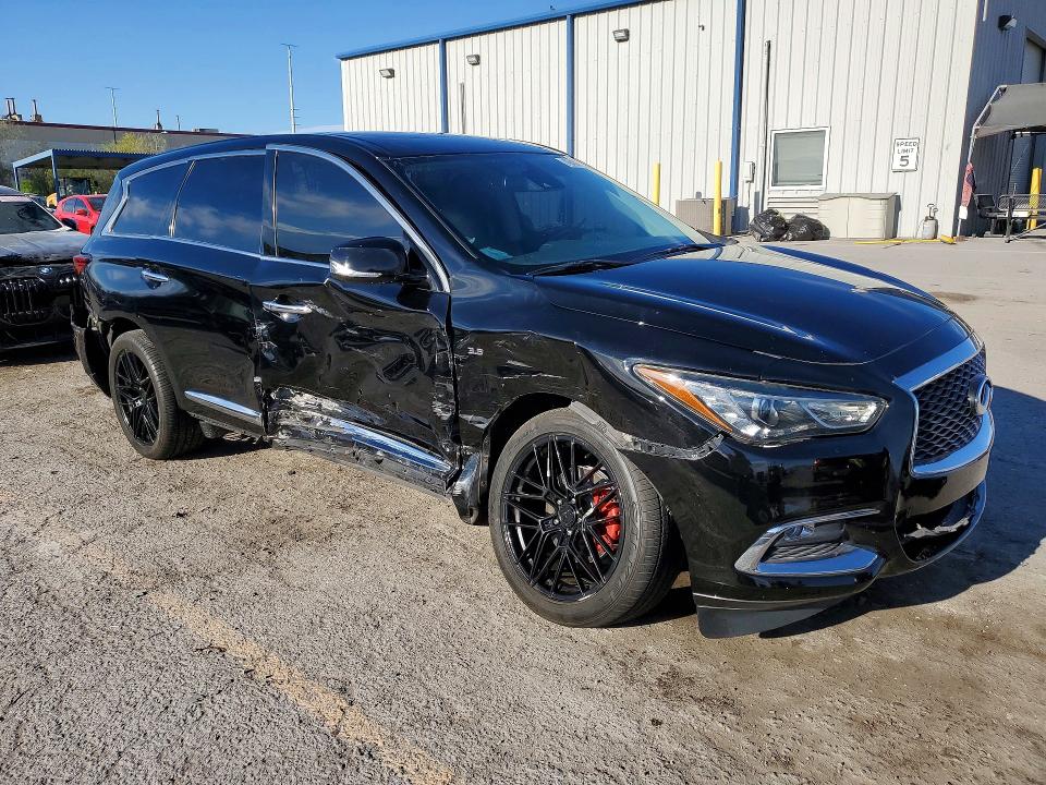 49450636 :رقم المزاد ، 5N1DL0MN3KC558842 vin ، 2019 Infiniti Qx60 مزاد بيع