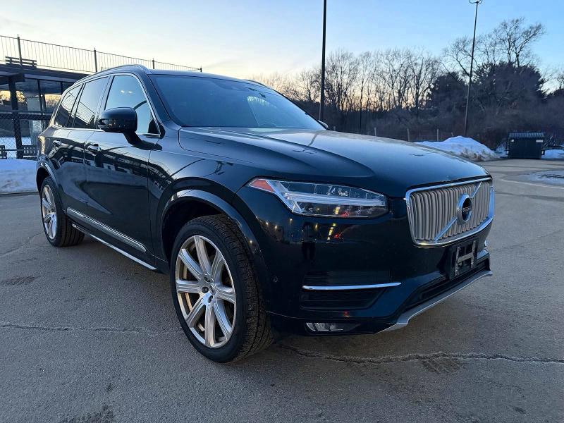 2018 Volvo Xc90 მანქანა იყიდება აუქციონზე, vin: YV4A22PL3J1209333, აუქციონის ნომერი: 48673646