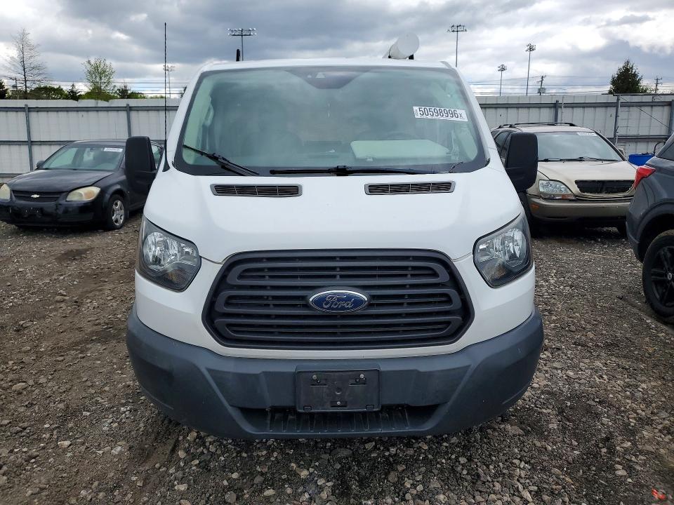 2017 Ford Transit მანქანა იყიდება აუქციონზე, vin: 1FTYR2ZM5HKA60687, აუქციონის ნომერი: 50598996