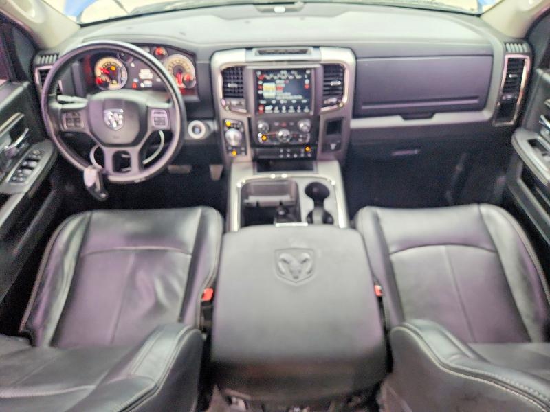 49618616 :رقم المزاد ، 1C6RR7MT3JS172157 vin ، 2018 Ram 1500 مزاد بيع