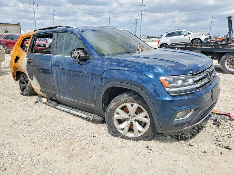 Продажа на аукционе авто 2018 Volkswagen Atlas, vin: 1V2MR2CA5JC574793, номер лота: 49872016