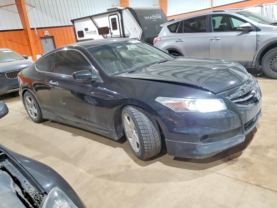 51125126 :رقم المزاد ، 1HGCS2B80BA800415 vin ، 2011 Honda Accord مزاد بيع