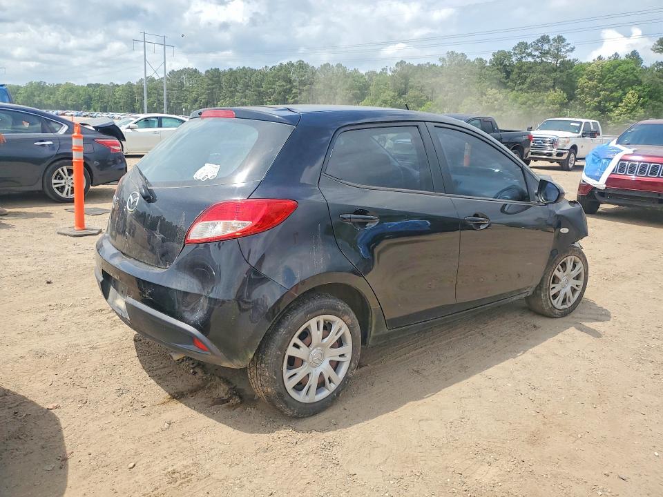2013 Mazda Mazda2 მანქანა იყიდება აუქციონზე, vin: JM1DE1KY0D0166584, აუქციონის ნომერი: 49921076