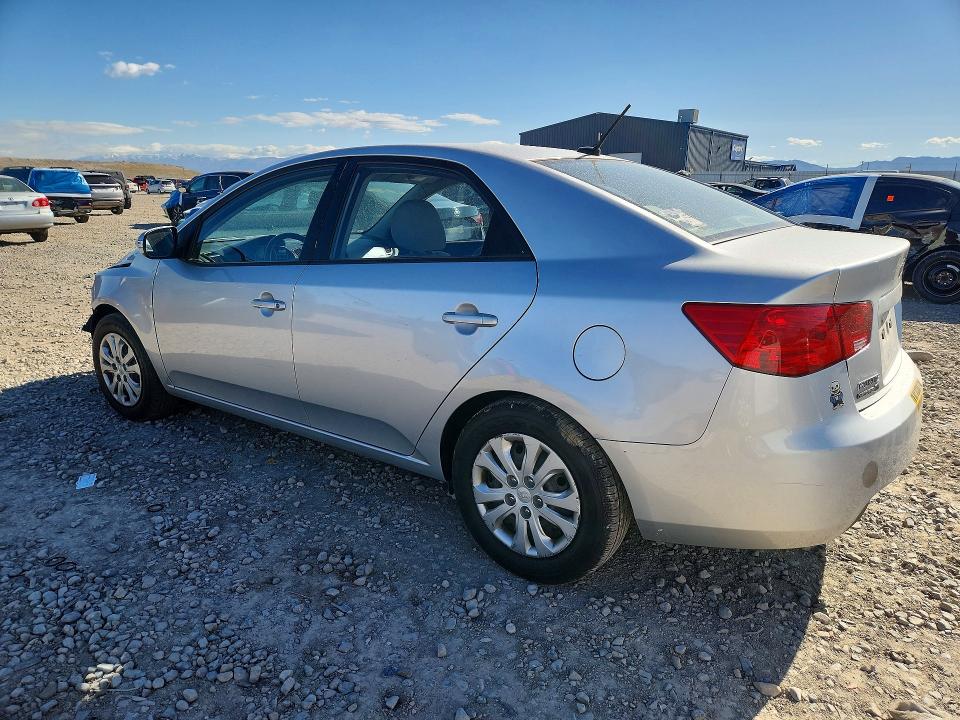 2010 Kia Forte მანქანა იყიდება აუქციონზე, vin: KNAFU4A24A5064372, აუქციონის ნომერი: 50817326