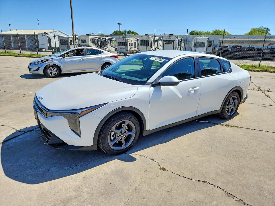 Продажа на аукционе авто 2026 Kia K4, vin: 3KPFT4DE4TE284453, номер лота: 51893086