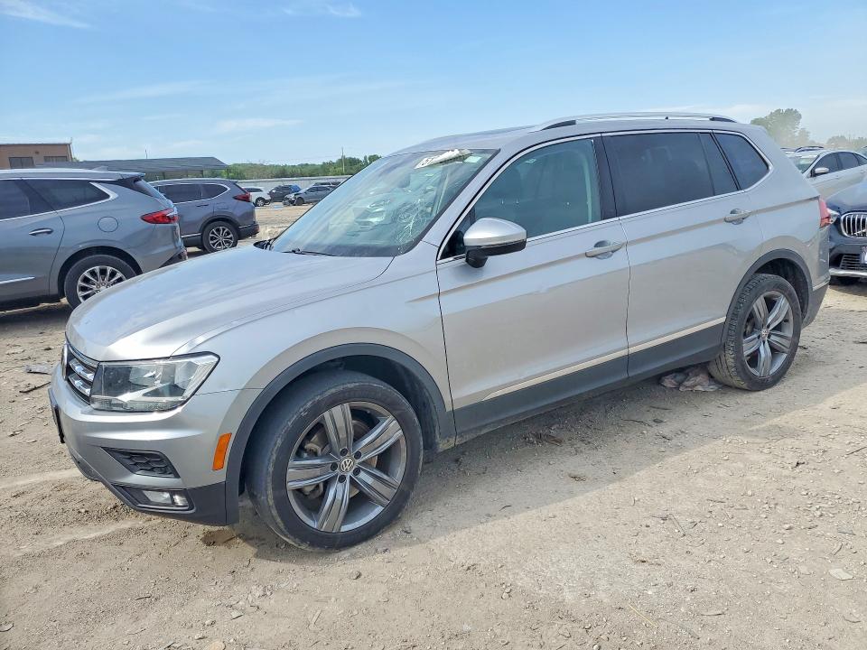 51260966 :رقم المزاد ، 3VV2B7AX3LM159637 vin ، 2020 Volkswagen Tiguan مزاد بيع