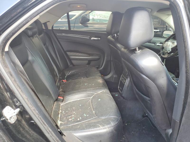 50061356 :رقم المزاد ، 2C3CCARG2FH757016 vin ، 2015 Chrysler 300 مزاد بيع
