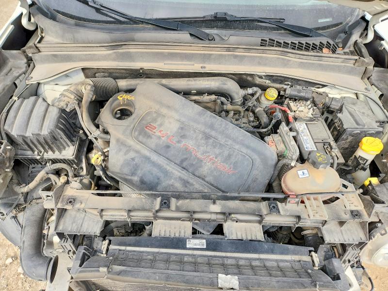 50159056 :رقم المزاد ، ZACCJABB3HPF37952 vin ، 2017 Jeep Renegade مزاد بيع