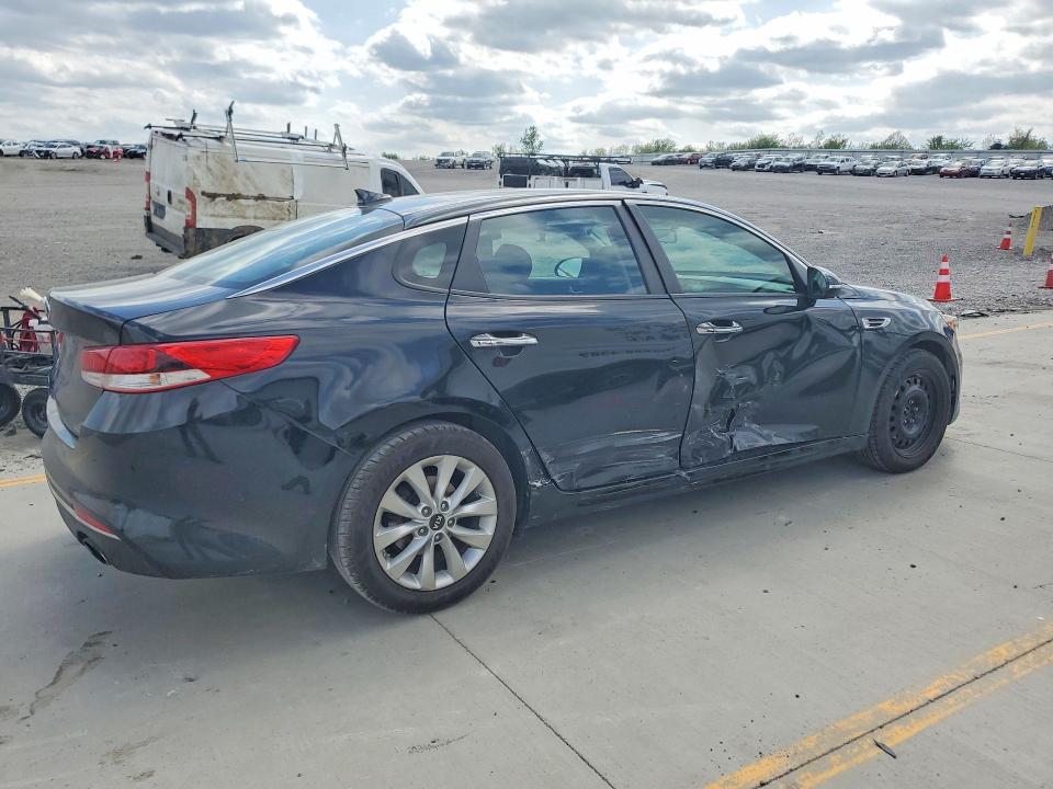 Aukcja sprzedaży 2018 Kia Optima, vin: 5XXGT4L38JG261511, numer aukcji: 49891256