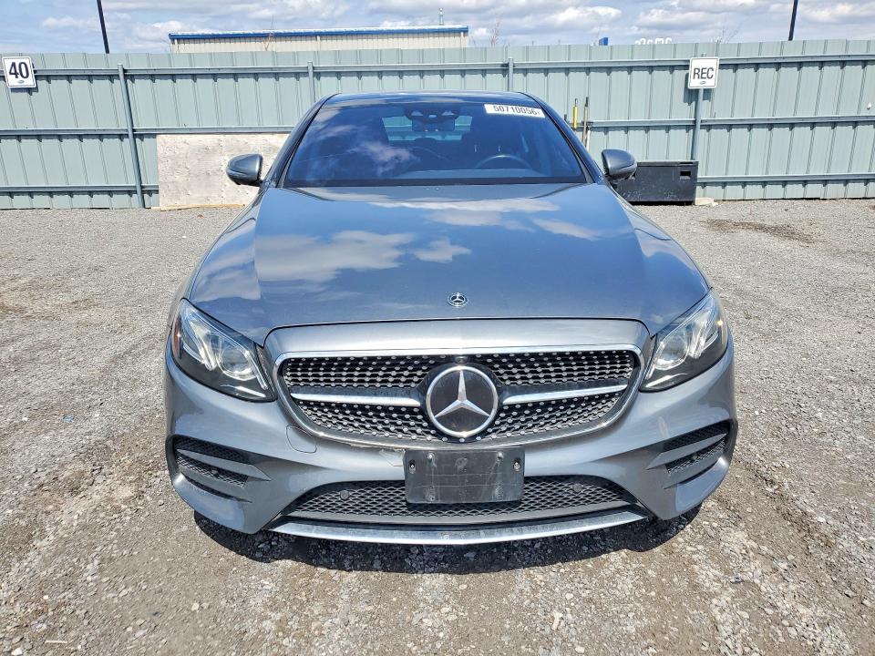 50710056 :رقم المزاد ، WDDZF4KB7KA620522 vin ، 2019 Mercedes Benz E مزاد بيع
