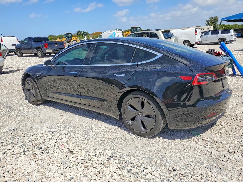 49762906 :رقم المزاد ، 5YJ3E1EB2KF432284 vin ، 2019 Tesla Model 3 مزاد بيع