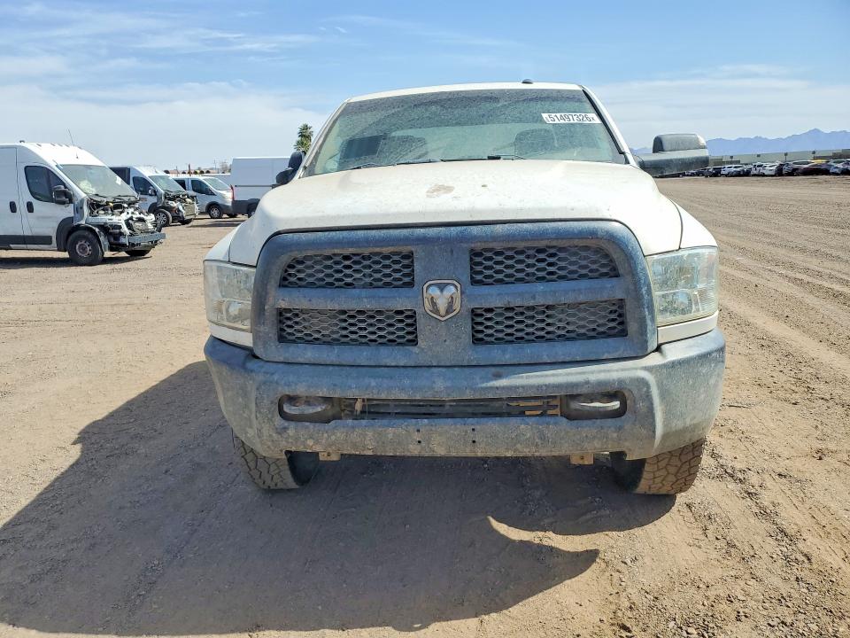 51497326 :رقم المزاد ، 3C6TR5HT8JG204841 vin ، 2018 Ram 2500 مزاد بيع
